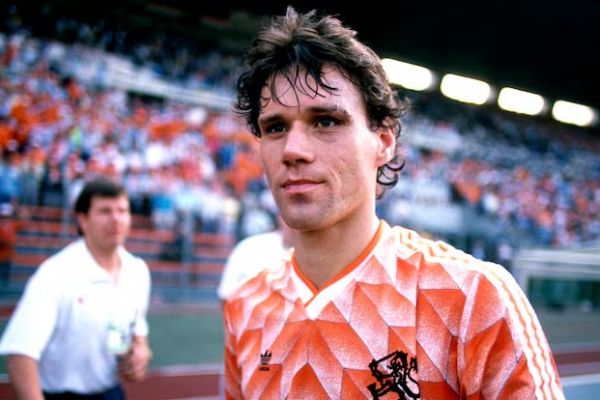  اسطوره‌ای که با صحبت‌هایش بازیکنان هلندی را عصبانی می‌کند