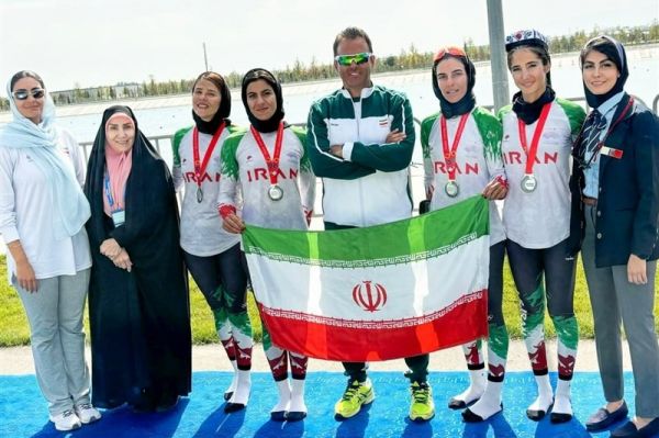  مدال نقره تیم چهارنفره بانوان ایران در مسابقات روئینگ قهرمانی آسیا