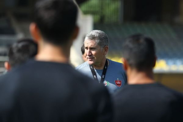  گاریدو و کریم باقری به باشگاه پرسپولیس رفتند