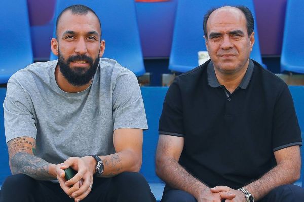 برگزاری تمرین سهشنبه استقلال در کمپ حجازی صحبتهای چشمی با بختیاریزاده