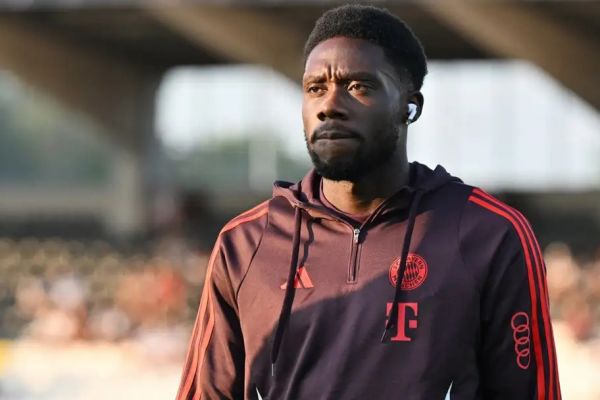 رقابت منچستریونایتد و رئال مادرید برای جذب ستاره کانادایی بایرنمونیخ