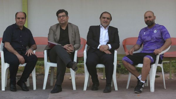  گزارش ویژه  اختلاف شهریاری و سمیعی بر سر موسیمانه؛ 1 5 میلیون دلار به کام دلال‌های داخلی و خارجی