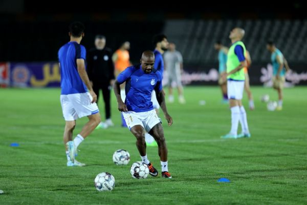 خارجیهای استقلال از امروز در تمرین حاضر میشوند