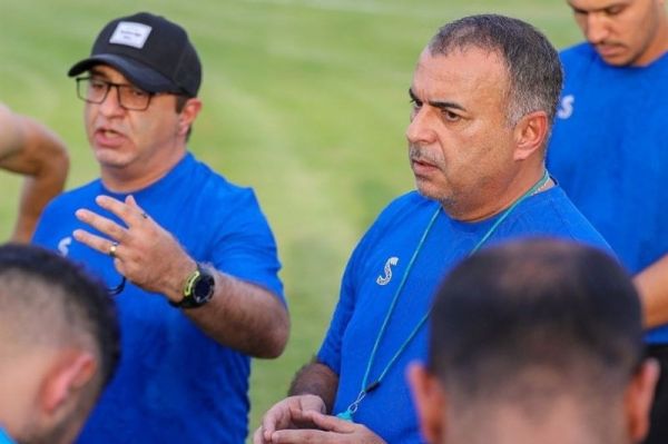 مارکو شش امتیاز را به خاطر اشتباهات داوری از دست دادیم آن دو صحنه پنالتی نبود