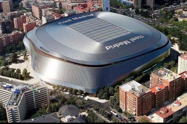  تلاش شهردار شهر مادرید برای میزبانی ورزشگاه سانتیاگو برنابئو از فینال جام جهانی ۲۰۳۰