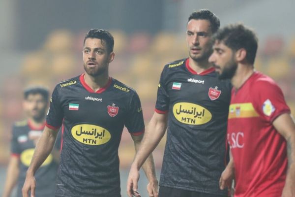 رونمایی از زوج دفاعی پرسپولیس در غیاب کنعانیزادگان؛ به یاد تیم طلایی یحیی عکس