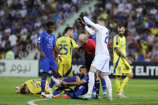 خبر بد برای استقلال؛ ممکن است مهرداد محمدی 4 تا 6 هفته نباشد