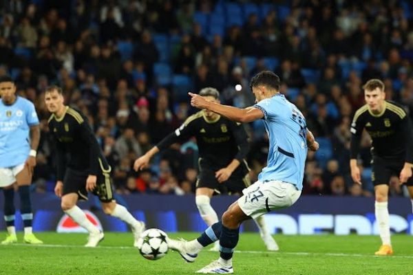  با جادوی هالند، منچسترسیتی حریفش را 5تایی کرد