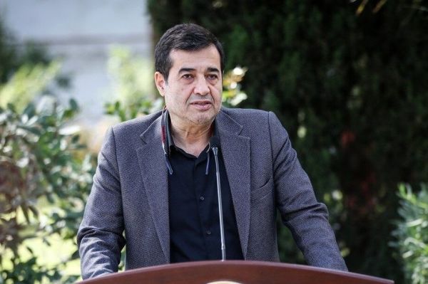 هشدار وزیر ورزش به هلدینگ خلیج فارس؛ هنوز سهامدار استقلال هستیم