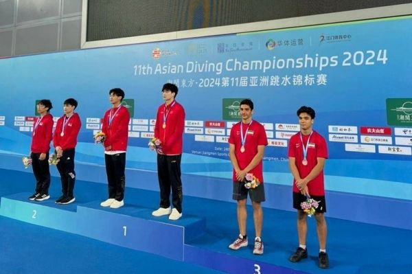 شیرجه قهرمانی آسیا واژیر و اصلانی در شیرجه هماهنگ سوم شدند