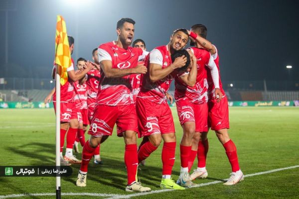 پرسپولیس، تنها تیم بدون شکست در لیگ بیست و چهارم