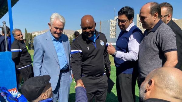 نارضایتی پیتسو موسیمانه از مهاجمان استقلال؛ رمضانی و بلانکو کند هستند