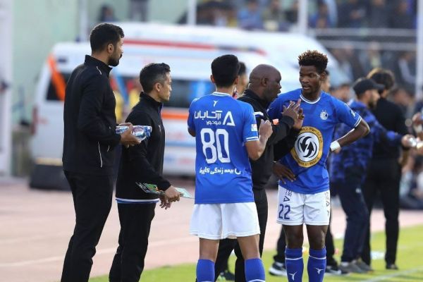 دو نظریه جنجالی مشابه در چند هفته اخیر؛ آبیها به دنبال باخت استقلال