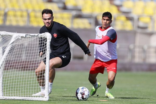 گزارش تمرین پرسپولیس حضور اورونوف در بخشی از تمرینات گروهی سه بازیکن همچنان زیر نظر کادر پزشکی