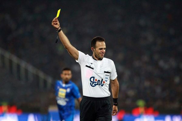 اسامی داوران هفته دهم لیگ برتر قضاوت حیدری و اکرمی برای سرخابیها