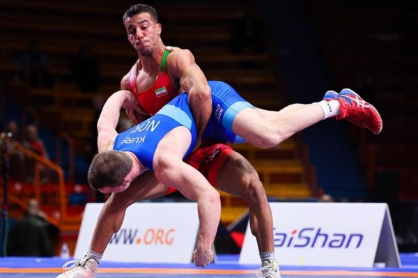  قهرمانی گرایی در ۸۲ کیلوگرم جهان؛ برنزها در ۳۰ سالگی طلا شد