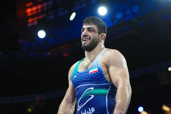 کشتی آزاد قهرمانی جهان قاسم پور مقتدرانه راهی نیمه نهایی شد