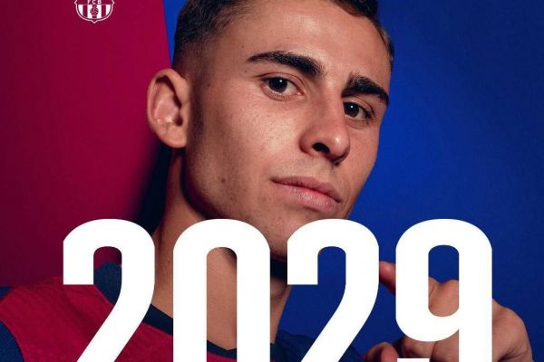  رسمی؛ قرارداد هافبک جوان بارسلونا تا سال 2029 تمدید شد