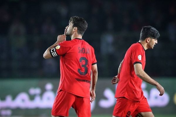 شکایت باشگاه تراکتور از استقلالیها به خاطر فحاشی به شجاع