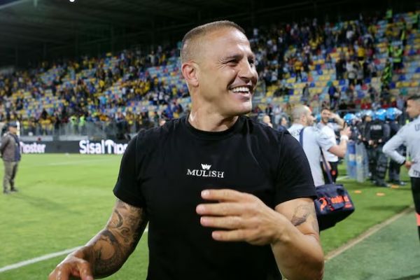 مدافع اسبق رئال مادرید سرمربی تیم دسته دومی لالیگا میشود