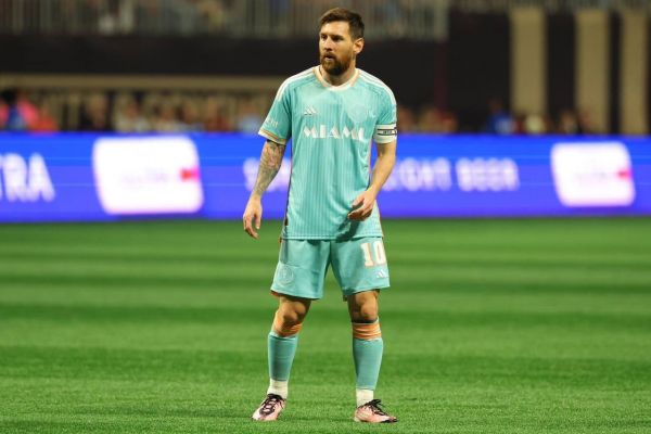  باخت لحظه آخری یاران مسی مقابل آتلانتا یونایتد؛ کار به بازی سوم کشیده شد