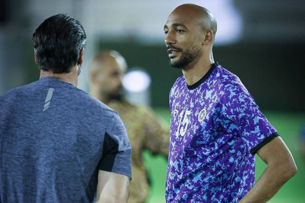 خرید پر سر و صدای سپاهان؛ طبل تو خالی بود