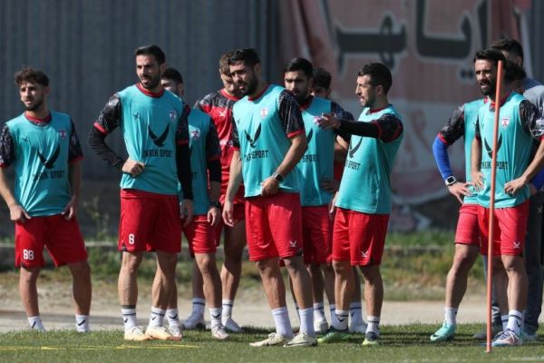  دور جدید تمرینات تیم فوتبال هوادار از فردا آغاز می شود