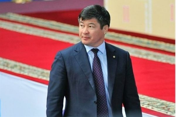 تورلیخانوف جایگاه ریاست خود بر شورای کشتی آسیا را حفظ میکند