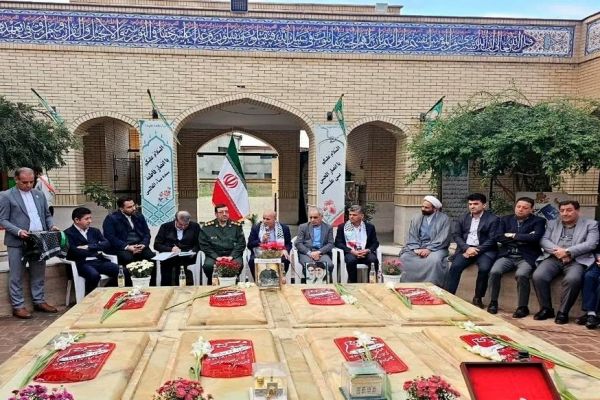 گزارش تصویری ادای احترام رئیس فدراسیون فوتبال به یادمان شهدای گمنام موزه دفاع مقدس مازندران