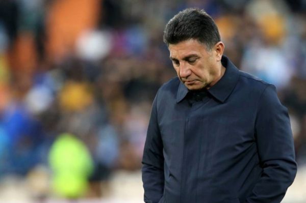 طعنه قلعهنویی به استقلالیها؛ من را پیشکسوت نمیدانند