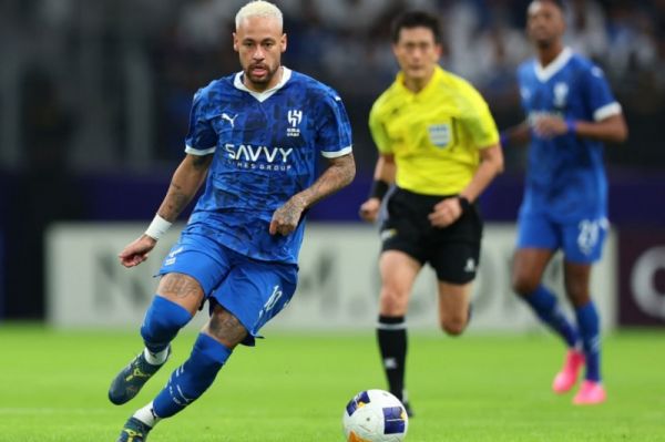 نیمار تا پایان قراردادش در الهلال میماند