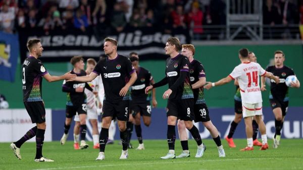  رویارویی قوی ترین و ضعیف ترین خط حمله بوندسلیگا