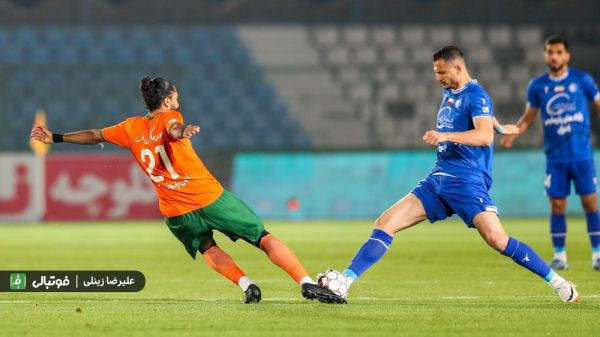  استقلال یک - مس رفسنجان صفر  نوبرانه با نماینده نسل Z  اولین کلین شیت، اولین برد خانگی و صعود به رده دهم ارمغان پاییزی موسیمانه