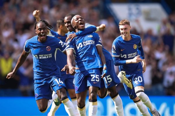  چلسی به زودی قوی‌ترین تیم فوتبال انگلیس می‌شود