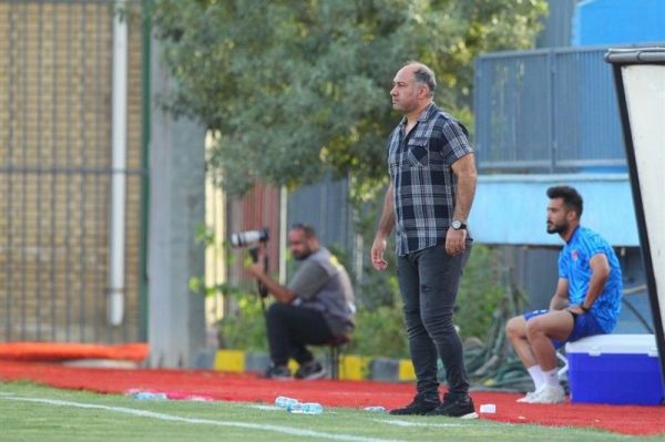  واکنش سرمربی شهر راز به ادعای جادوگری  این صحبت‌ها کذب است  از مربی حریف شکایت می‌کنیم