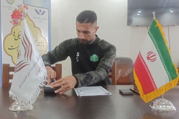  آزادی یک زندانی توسط بازیکنان آلومینیوم اراک