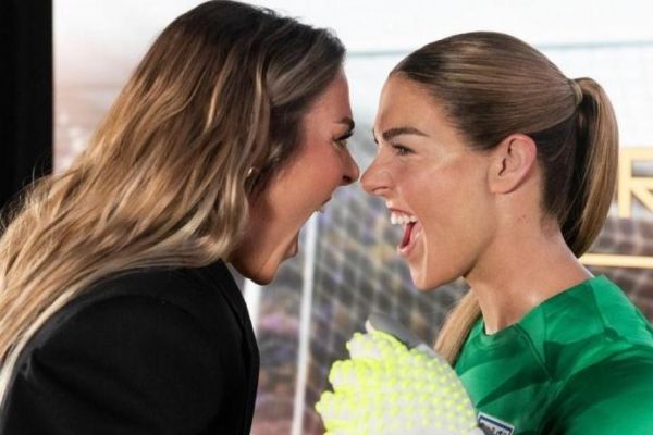  اولین فوتبالیست زن که صاحب مجسمه شمعی شد