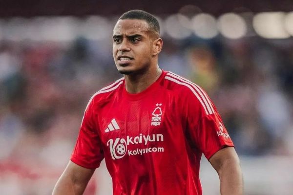  مدافع ناتینگهام فارست زیر ذره‌بین بارسلونا و رئال مادرید