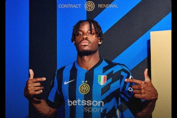 رسمی قرارداد پدیده آلمانی باشگاه اینتر تمدید شد