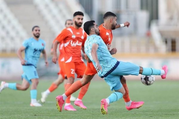  لیگ دسته اول فوتبال  سایپا صدرنشین شد