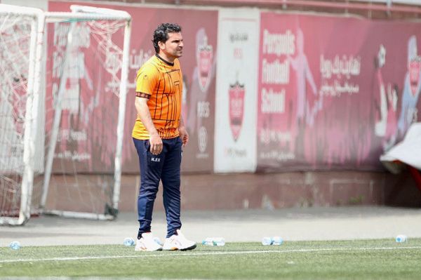 خانمحمدی خلیلی از اخراج میترسید به جای باشگاه از والدین بازیکنان پول میگرفتند