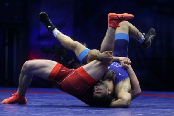  درخواست علیرضا دبیر برای تغییر زمان برگزاری مسابقات جهانی کشتی