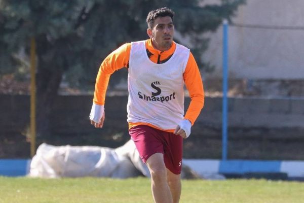 کریخوانی عجیب کاپیتان مس سونگون مطمئنم میتوانیم پرسپولیس را حذف کنیم