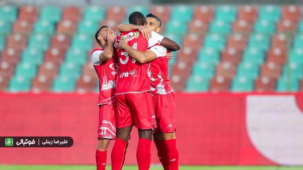 پرسپولیس سه - مس سونگون صفر صعود بیدردسر در غروب پاییزی آبروداری ذخیرهها