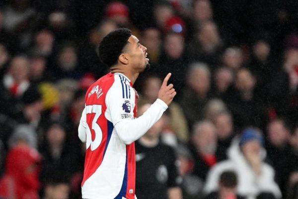  باشگاه آرسنال به دنبال تمدید زودهنگام قرارداد پدیده ۱۷ ساله