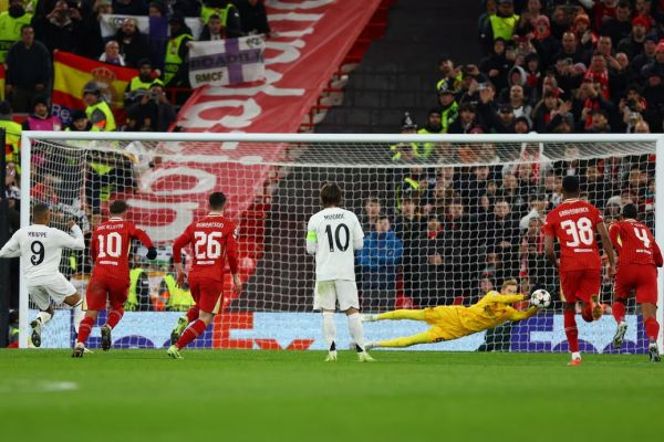 دروازهبان لیورپول مطمئن بودم که پنالتی امباپه را مهار میکنم