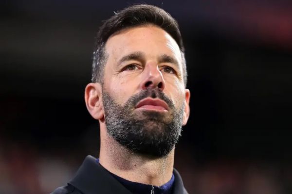  فن نیستلروی، سرمربی جدید لسترسیتی