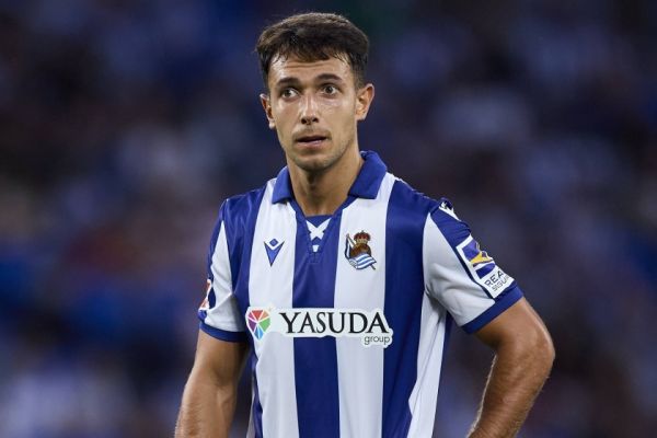 لیورپول همچنان هافبک ملیپوش رئال سوسیداد را زیر نظر دارد