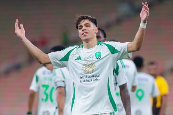  رئال مادرید و منچسترسیتی جویای شرایط هافبک الاهلی