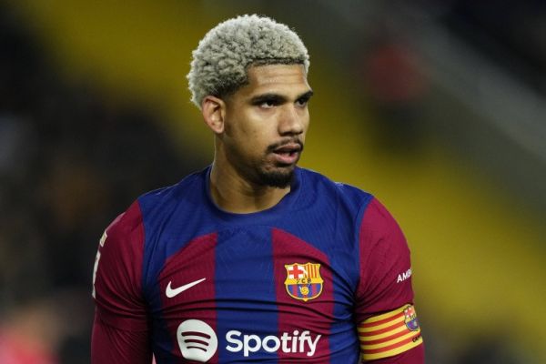 کاپیتان دوم بارسلونا در آستانه بازگشت به میادین